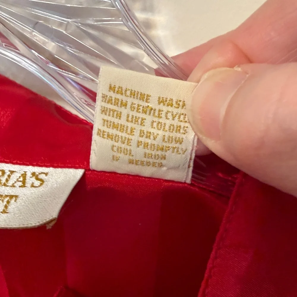 Vintage Victoria's Secret 90s Gold Label Red Satin Sleepwear Pajamas / Size L